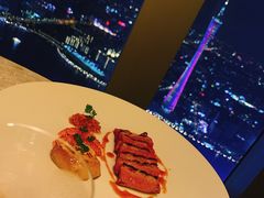 鸭胸-广州四季酒店·佰鲜汇·现代法餐