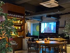 大堂-JINNS锦时 steak&pizza(浸信会礼拜堂旧址店)