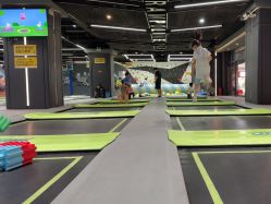 -反弹蹦床公园·亲子乐园·团建·派对(中庚漫游城店)