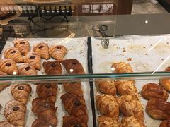 -星巴克(港汇1号办公楼店)