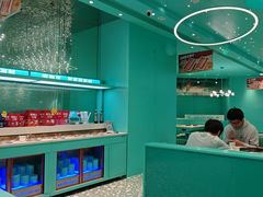 -季季红火锅(柳州城中万达二店)