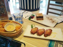 -必胜客(八一店)