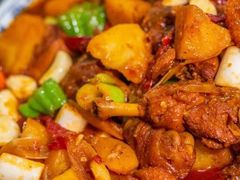 新疆大盘鸡-新疆大盘鸡·十八年老店