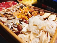 -宣威山野人家·云南菜·菌火锅(金碧店)