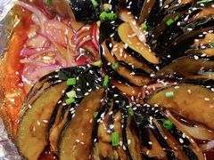 -东口码头·烧鸽子·鱼头泡饼·地方菜(金鹰悦城店)