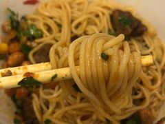 -罗罐中米粉(人信汇店)