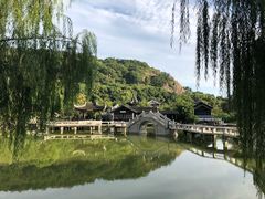 -灵岩山风景区