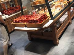 -津乐园(人人乐亚泰店)