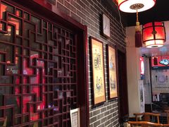 大堂-陈寔包子王·卤煮小肠·京味小吃(龙潭店)