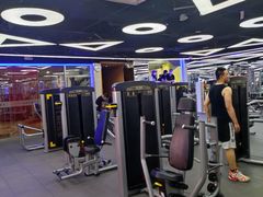 -宝德龙游泳健身