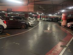 -日月光中心-停车场