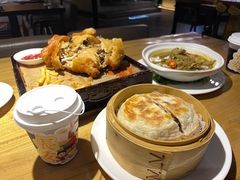 -東舍食唐精品陕菜馆