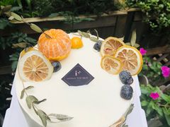 大橘为重主题生日蛋糕-艾加柒克蛋糕茶歇甜品台(春熙路店)