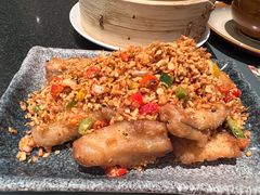蒜香椒盐比目鱼-色香味(澳门巴黎人店)