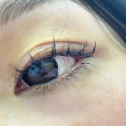 -丽心自助美甲美睫