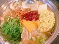 -富乐满韩国正宗炸鸡韩国料理(虹泉路店)