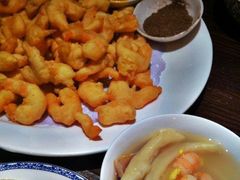软炸虾仁-吕氏疙瘩汤·私家菜馆(慈云寺店)