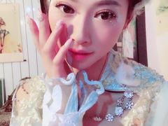 -九月鹰飞汉服摄影工作室
