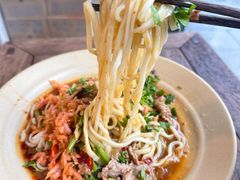 -方铲铲·成都板凳面(滨江银泰店)
