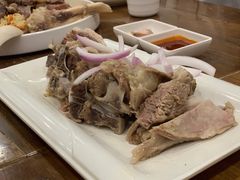 -清真·玛丽亚新疆菜主题餐厅(浙江中路店)