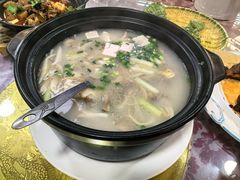 -土砂锅生态山庄·非遗砂锅雅鱼