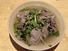 -谢老五跷脚牛肉·非遗传承店