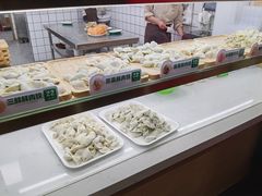 面包甜点陈列柜-袁记云饺(殷高西路店)