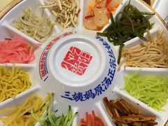 -怪噜范·老贵阳街头名小吃(鸿通城店)