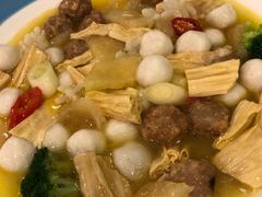 特色烧三鲜-鼎记酒楼(雁南一路店)