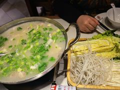 -丁里羊肉小镇(天鹅湖总店)