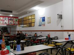 大堂-东街钟楼肉粽(总店)