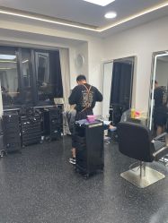 -IN 巷 salon明星店