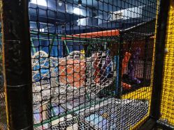 -反弹蹦床公园·亲子乐园·团建·派对(尚品奥莱店)