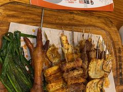 -国发烤猪手·烧烤·海鲜·吊炉(总店)