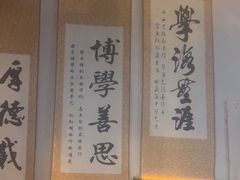 -荒岛实景沉浸密室(江汉路1店)