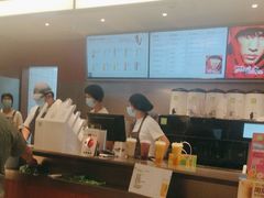 -奈雪的茶(市百一店)