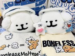 -枫叶小镇奥特莱斯