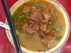 -金杨拉面王小吃面馆·牛三宝面·红烧牛肉粉