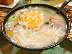 小锅米线-香巴拉云南餐厅(华莱坞店)