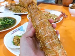 -班赞海鲜市场胖阿姨加工点