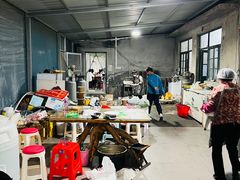 -雪湖煜辰鱼头老店(雪野湖店)