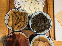 -春满园·邯郸菜发祥地(滏东店)