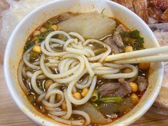 生烫鲜牛肉粉-江三王记牛杂馆(总店)