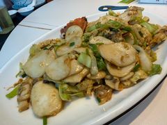 海鲜炒年糕-金海湾海鲜排档(朱家尖店)