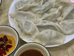 -乡府肉丁水饺(环山路店)