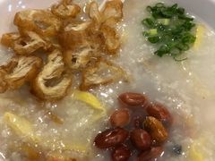 艇仔粥-西关明记肠粉(荔枝湾店)