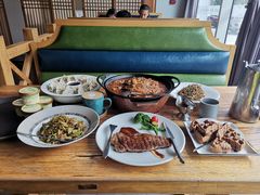 -YAFEE雅菲·粤菜·湘菜·融合菜(魏公村店)