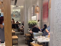 -三人行骨头王火锅(长寿店)