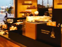 -星巴克(迪士尼小镇店)