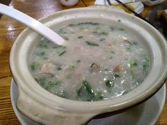 -大富蚝乌东哥饭店·石锅鱼杂·柠檬鸭(革新路店)